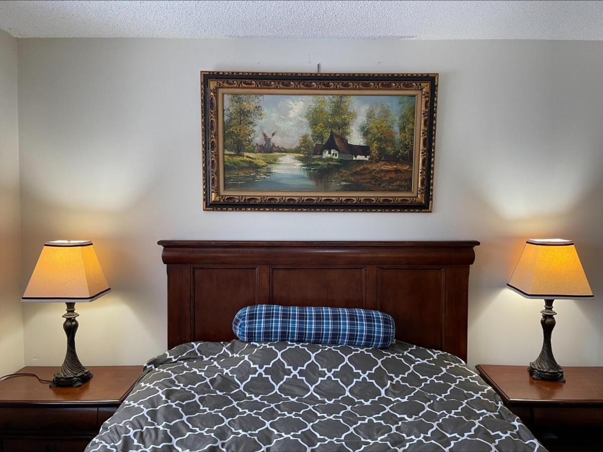 77 Nice And Warm Series Rooms Toronto Ngoại thất bức ảnh