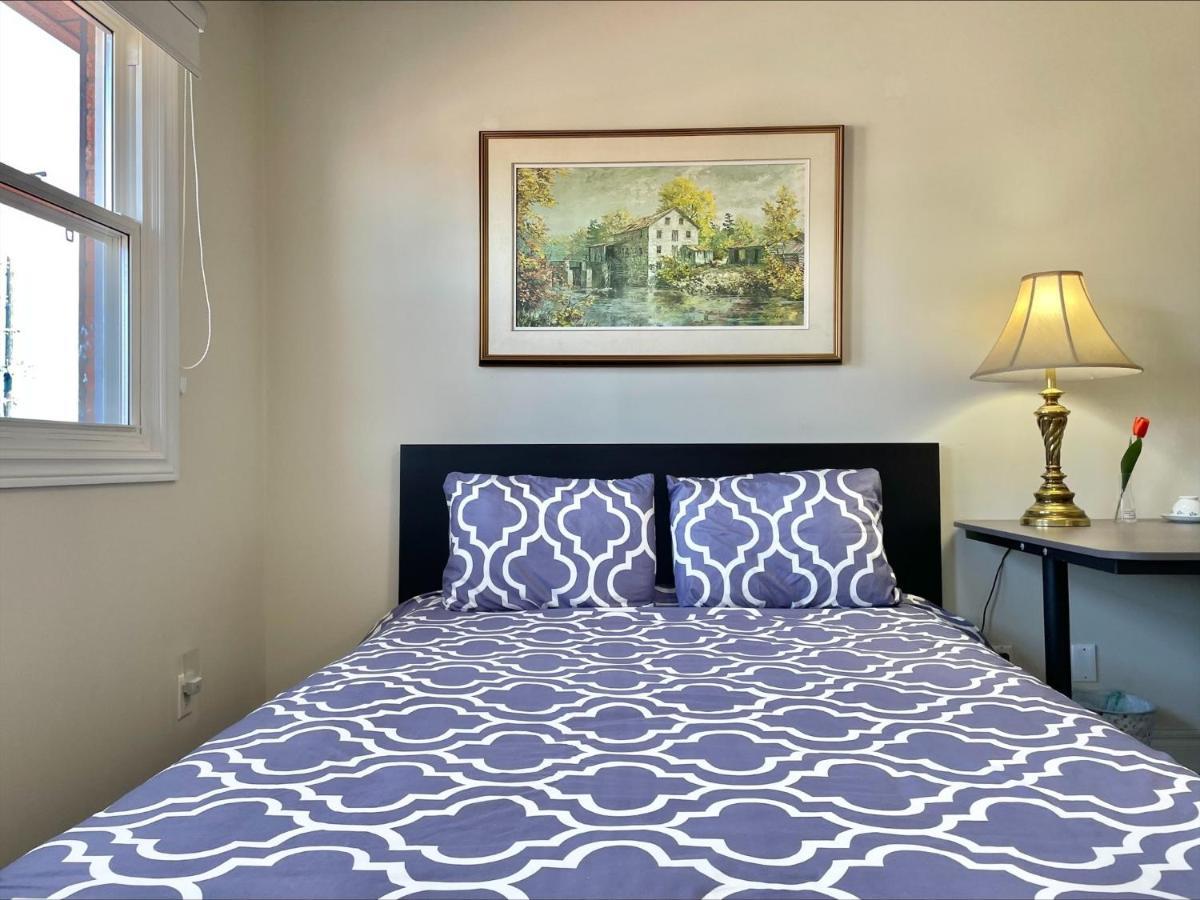 77 Nice And Warm Series Rooms Toronto Ngoại thất bức ảnh