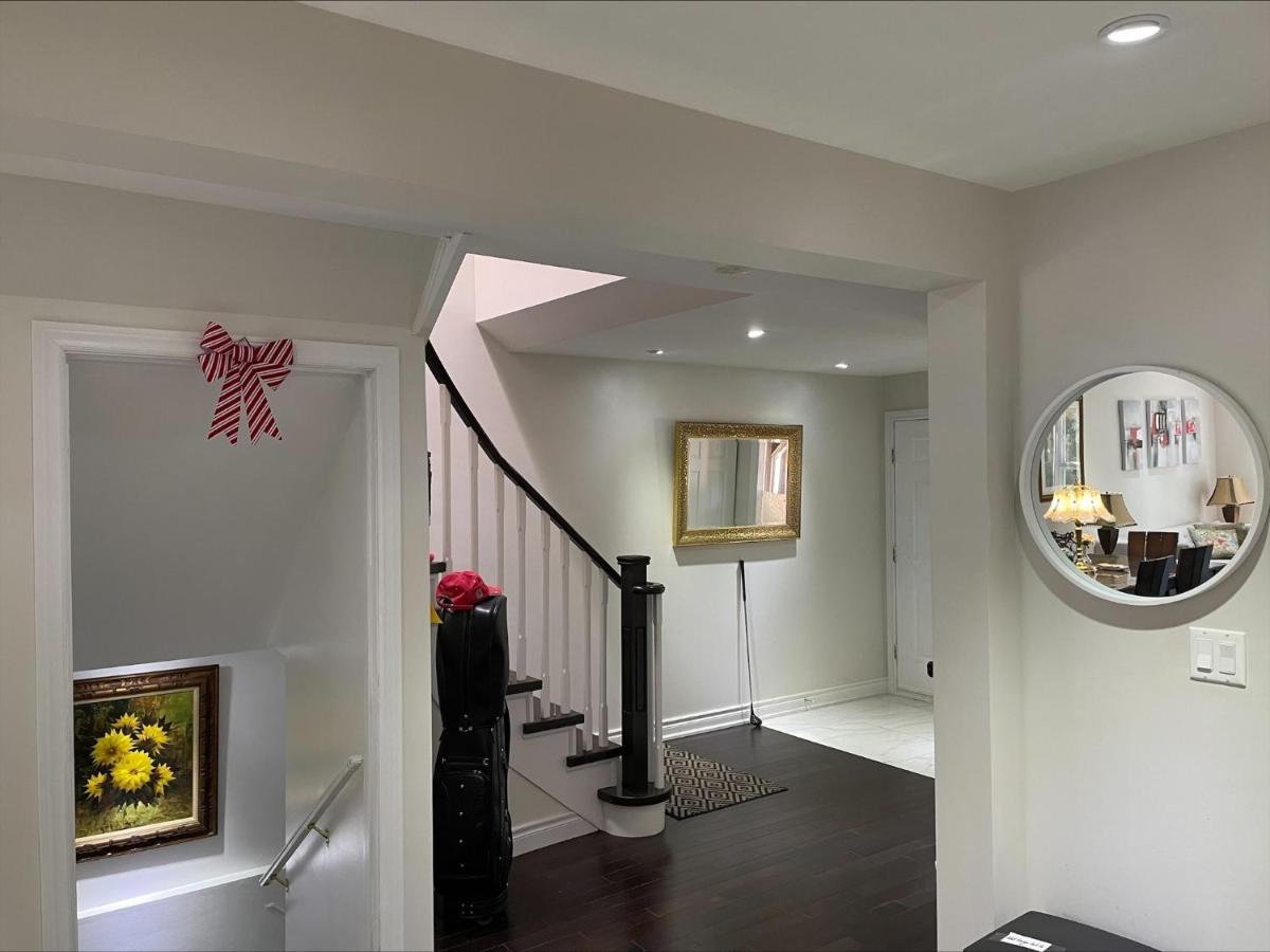 77 Nice And Warm Series Rooms Toronto Ngoại thất bức ảnh